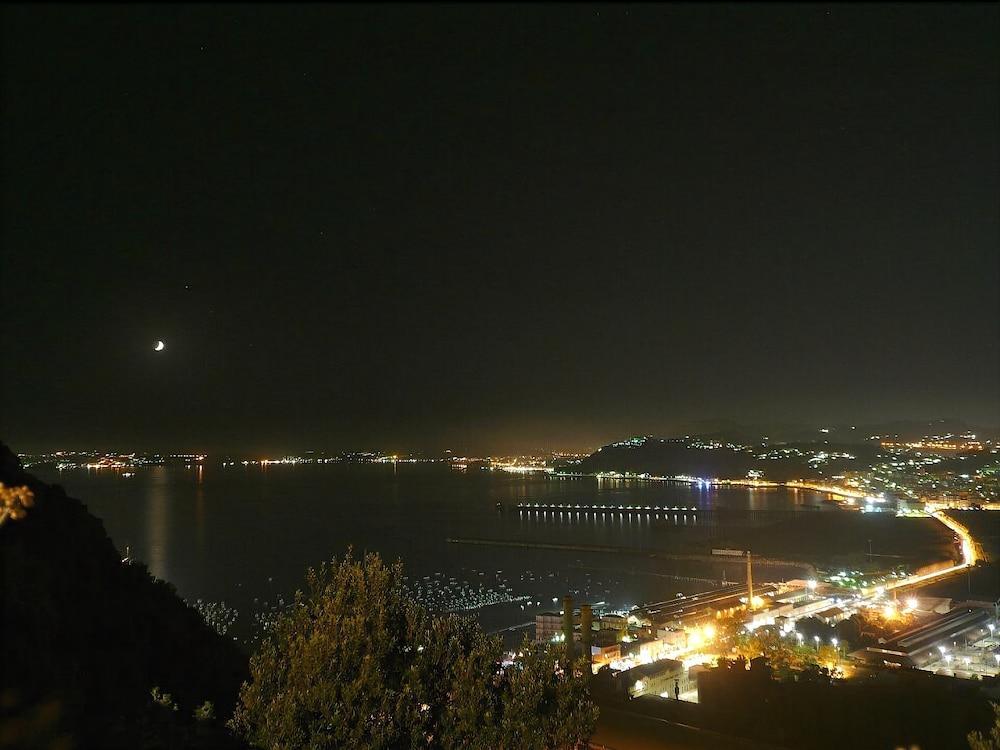 Hotel Santa Marta Поццуоли Экстерьер фото