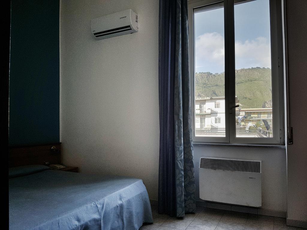 Hotel Santa Marta Поццуоли Экстерьер фото